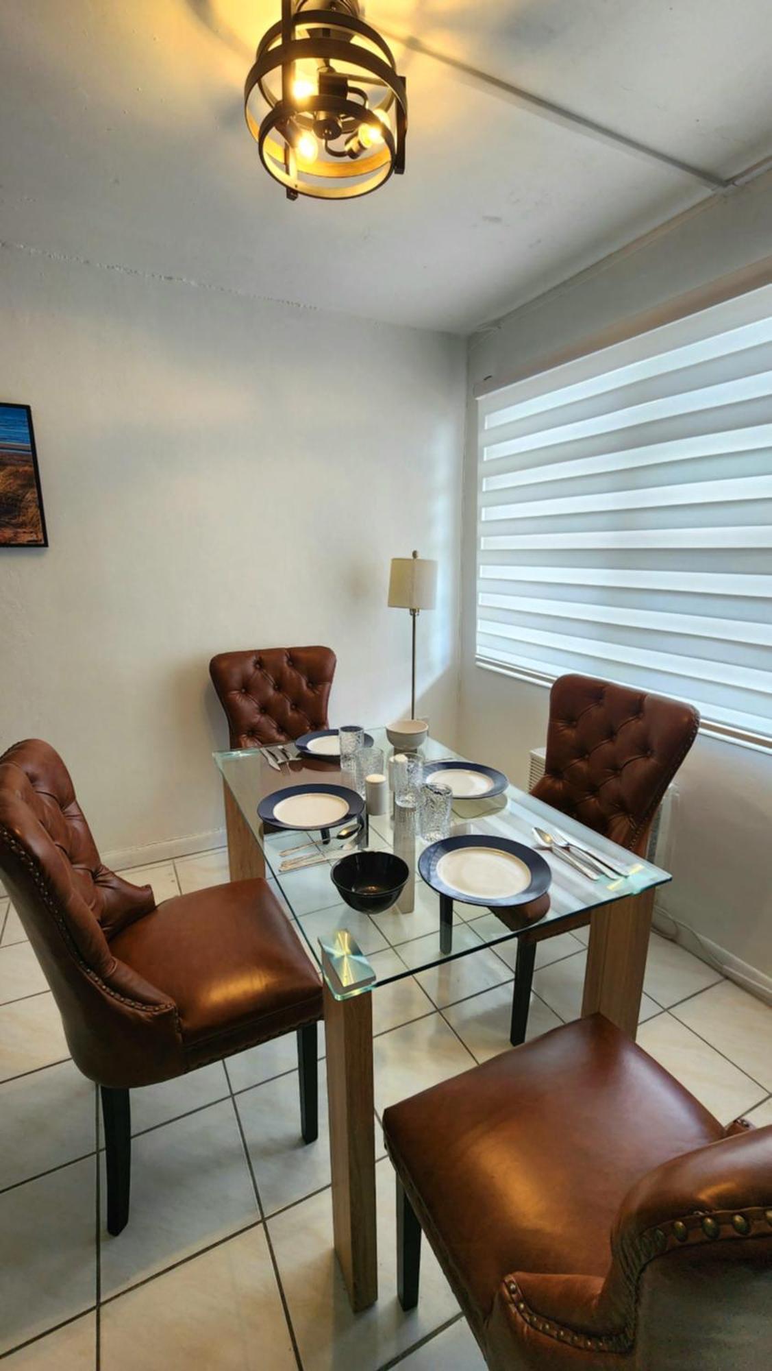 Bayfront Apartment Breathtaking Views- One Bedroom W Balcony- Living Room -Free Parking Miami Beach Exteriör bild